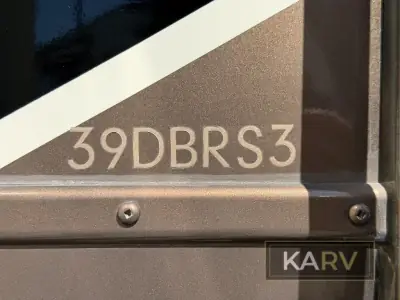 2017 Drv Mobile Suites 39 DBRS3 photo 8