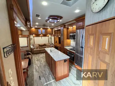 2017 Drv Mobile Suites 39 DBRS3 photo 39