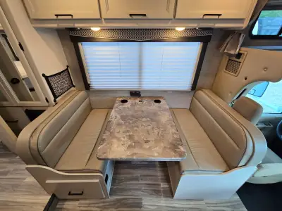 2023 Thor Motor Coach FOUR WINDS 22E photo 17