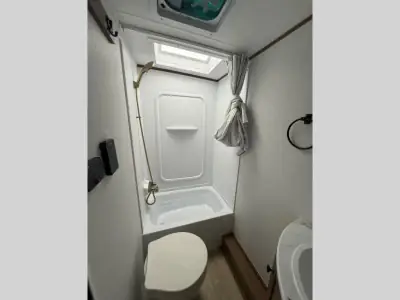2026 Coachmen Apex Nano 183BH photo 17