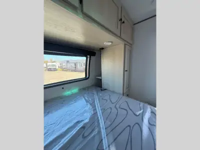 2026 Coachmen Apex Ultra-Lite 244RBST photo 22