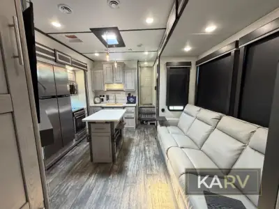 2022 Keystone Fuzion 419 photo 23
