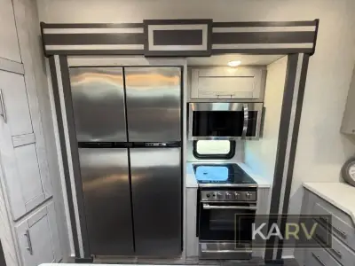 2022 Keystone Fuzion 419 photo 17