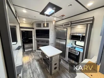 2022 Keystone Fuzion 419 photo 39