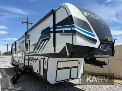 2022 Keystone Fuzion 419 photo 3