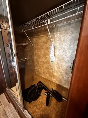 2013 Fleetwood Expedition 38B photo 56