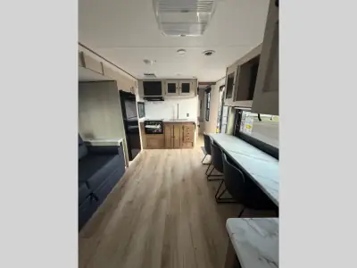 2026 Coachmen Apex Ultra-Lite 242BARV photo 20