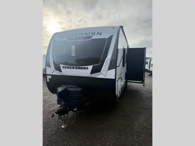 2026 Coachmen Apex Ultra-Lite 242BARV photo 6