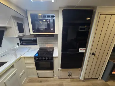 2026 Palomino PUMA 31FKRK photo 18