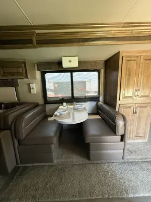 2019 Jayco Seneca 37K photo 27