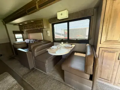 2019 Jayco Seneca 37K photo 29