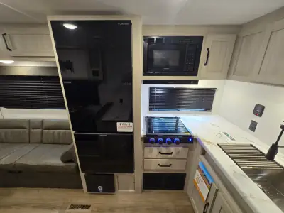 2026 Palomino PUMA CAMPING EDITION 23BHCE photo 20