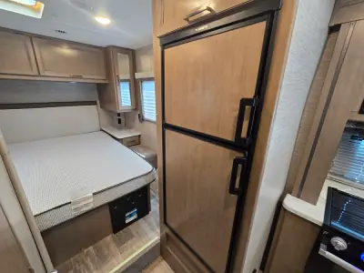 2023 Thor Motor Coach COLEMAN 28CM photo 20