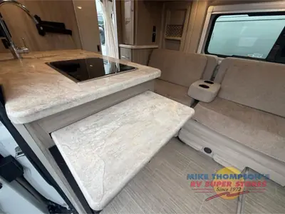 2022 Thor Motor Coach Scope photo 11