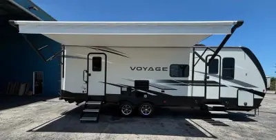 2021 Winnebago VOYAGE 2831RB