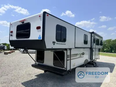 2027 Trailmanor 3124 Series 3124KB photo 4