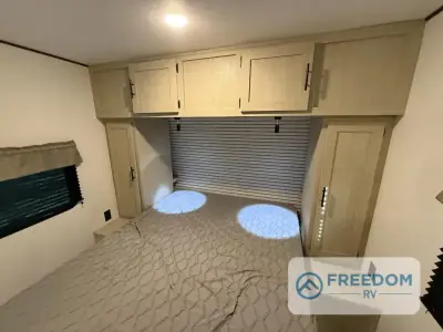 2026 Coachmen Northern Spirit DLX 5320BEDS photo 23