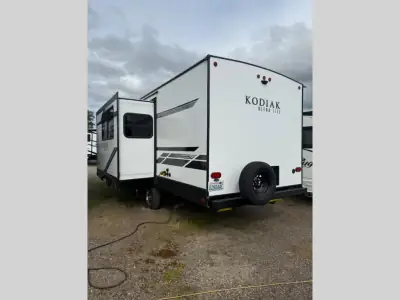 2021 Dutchmen Kodiak Ultra-Lite 248BHSL photo 4