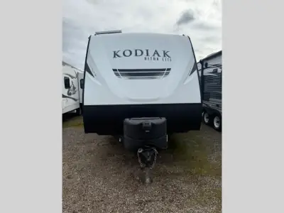 2021 Dutchmen Kodiak Ultra-Lite 248BHSL photo 2