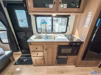 2026 Coachmen Apex Nano 208BHS photo 13