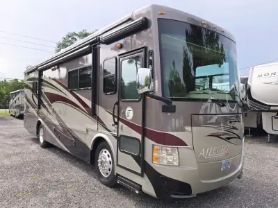 2014 Tiffin Motorhomes ALLEGRO 33AA photo 4