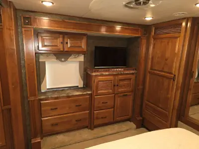 2014 Tiffin Motorhomes ALLEGRO 33AA photo 27