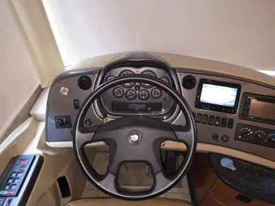 2014 Tiffin Motorhomes ALLEGRO 33AA photo 14