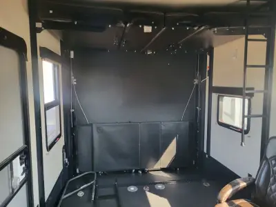 2017 Grand Design MOMENTUM M-CLASS 388M photo 11