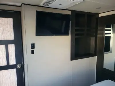 2017 Grand Design MOMENTUM M-CLASS 388M photo 20