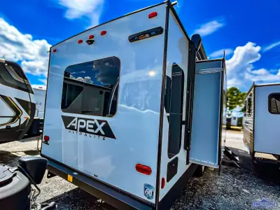 2025 Coachmen Apex Ultra-Lite 293RLDS photo 6