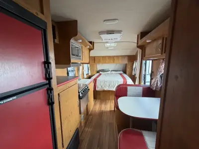 2018 Gulf Stream 19RBS photo 6