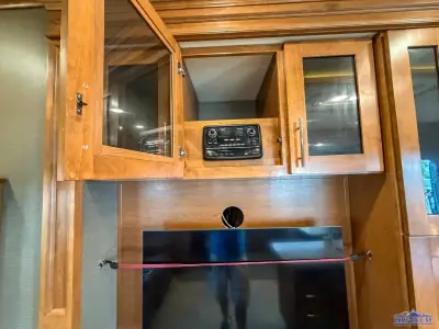 2018 Vanleigh Vilano 325RL photo 26