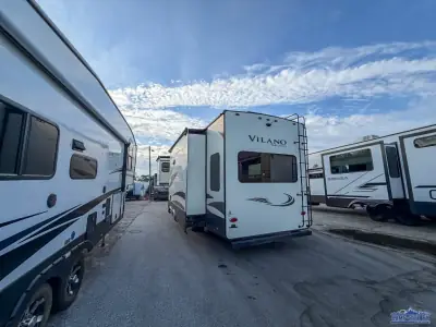 2018 Vanleigh Vilano 325RL photo 8