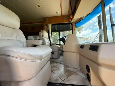 2007 Itasca Meridian 36G photo 15
