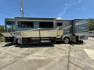 2007 Itasca Meridian 36G photo 9