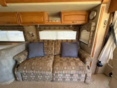 2007 Itasca Meridian 36G photo 19