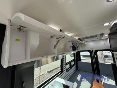 2025 Pleasure-Way Plateau TW (Twin Beds) photo 32