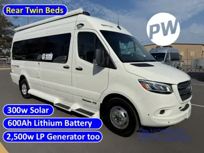 2025 Pleasure-Way Plateau TW (Twin Beds)