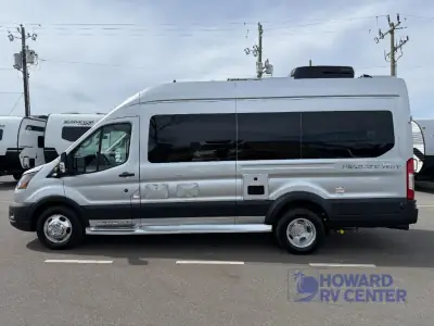 2025 Pleasure-Way Ontour 2.2 AWD photo 53