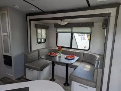 2020 Keystone Premier Ultra Lite 22RBPR photo 7