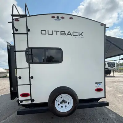 2023 Keystone OUTBACK 221UMD photo 5