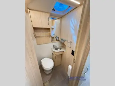 2025 Leisure Travel Unity U24TB photo 26
