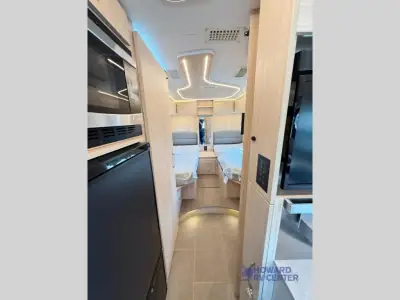 2025 Leisure Travel Unity U24TB photo 18