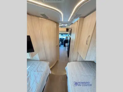 2025 Leisure Travel Unity U24TB photo 24