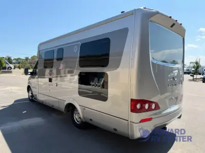 2025 Leisure Travel Unity U24RL photo 5