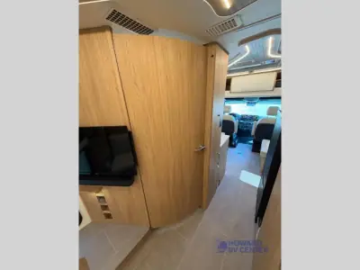 2025 Leisure Travel Unity U24RL photo 45