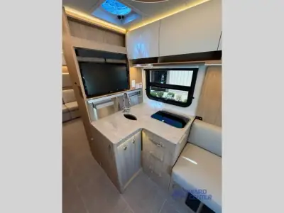 2025 Leisure Travel Unity U24RL photo 26