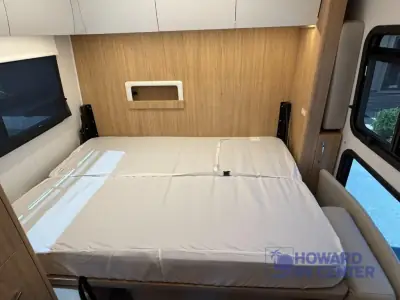 2025 Leisure Travel Unity U24RL photo 38