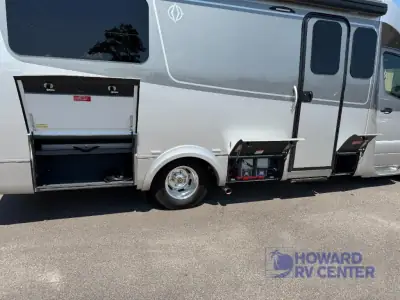 2025 Leisure Travel Unity U24RL photo 48