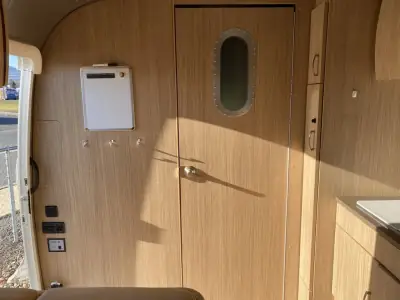 2019 Airstream FLYING CLOUD 23FB photo 22